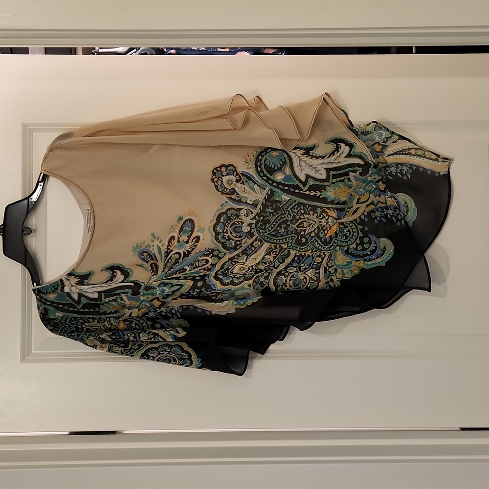 Flowy blouse